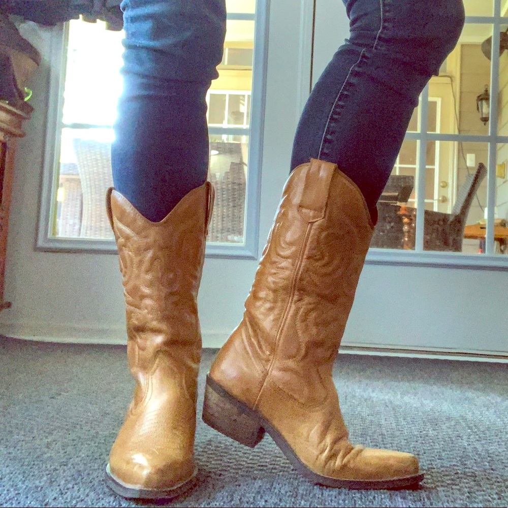 Dune size 7 (37) cowboy boot. In great condition.